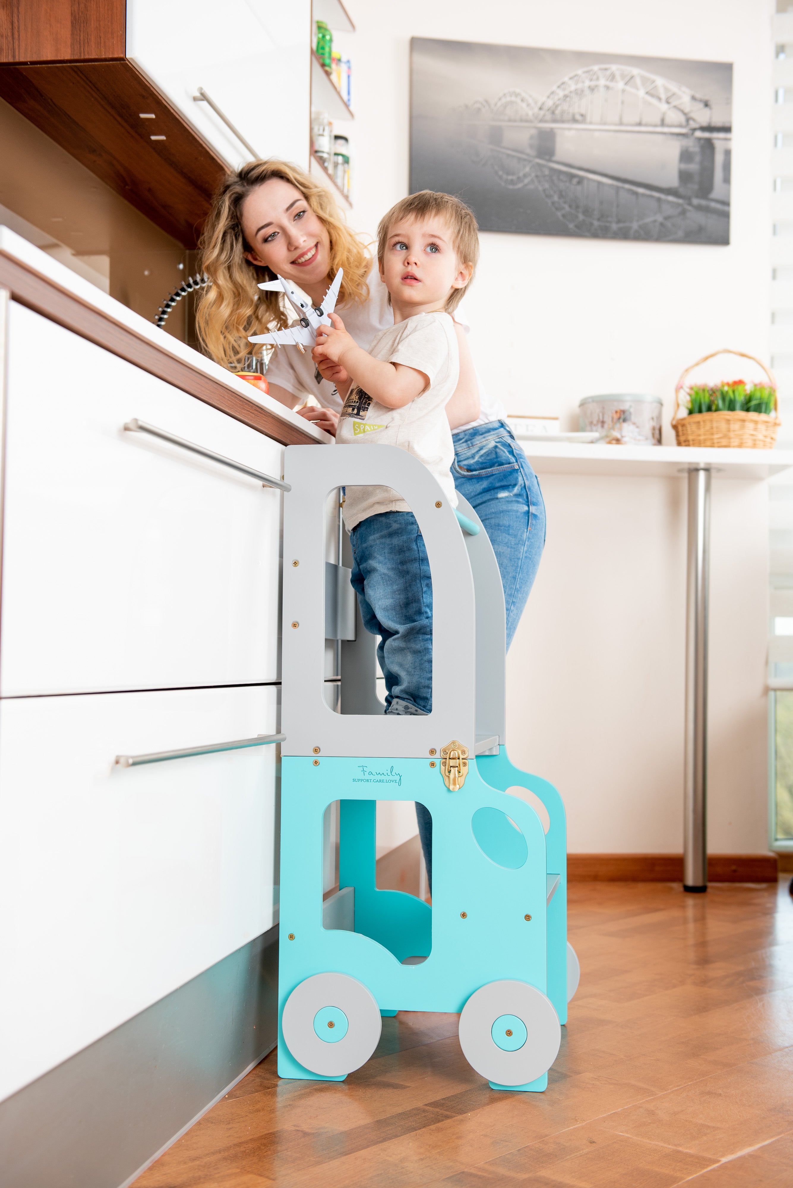 Autoköögi abiline / õppelaud Family-scl-lt