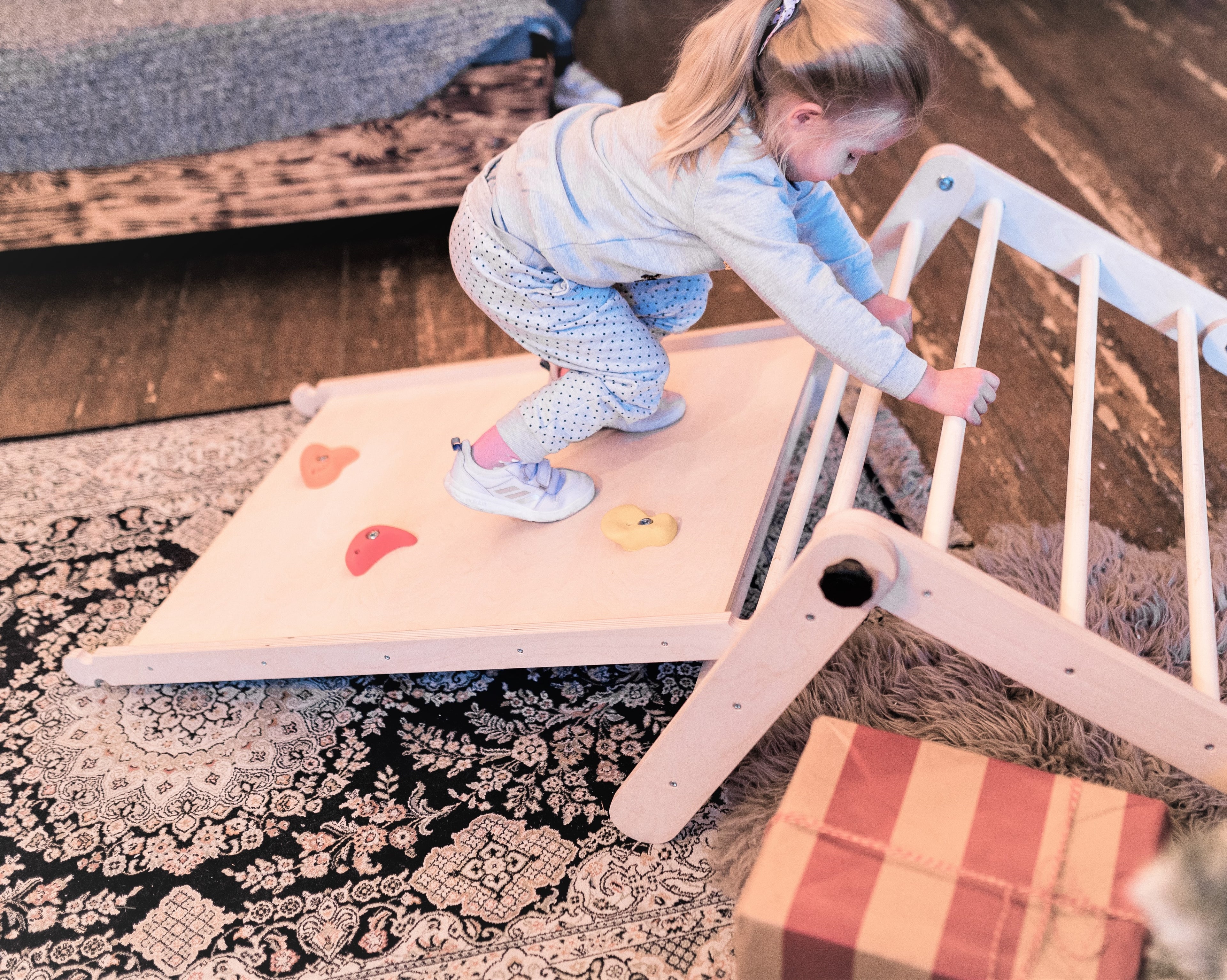 Pikler Triangle Ramp