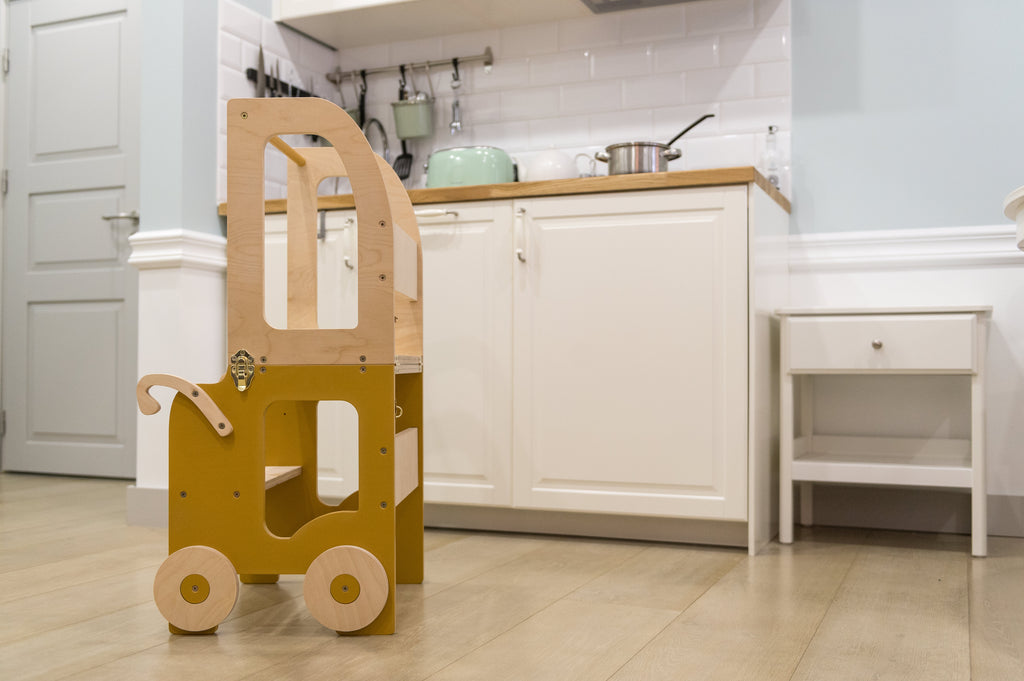 Family-scl köögiabiline/õppelaud kärudega